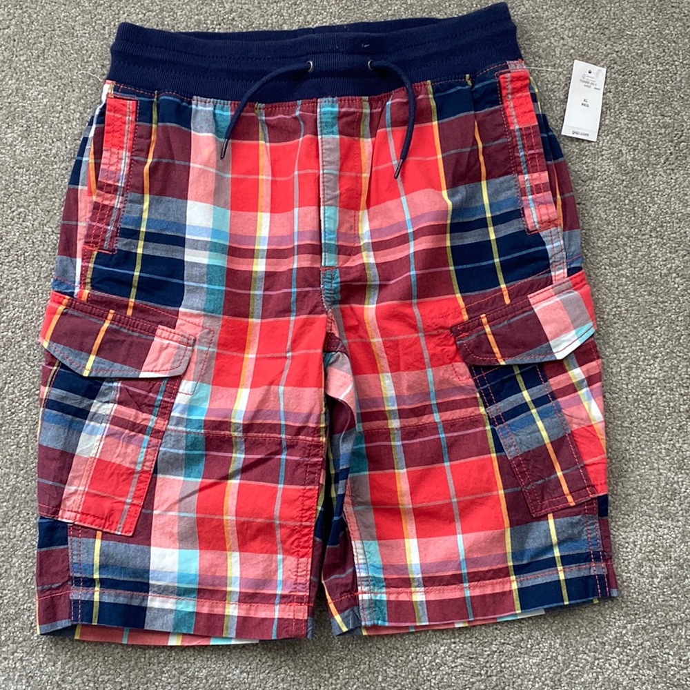 Gap Kids shorts size XL - NEW with tags